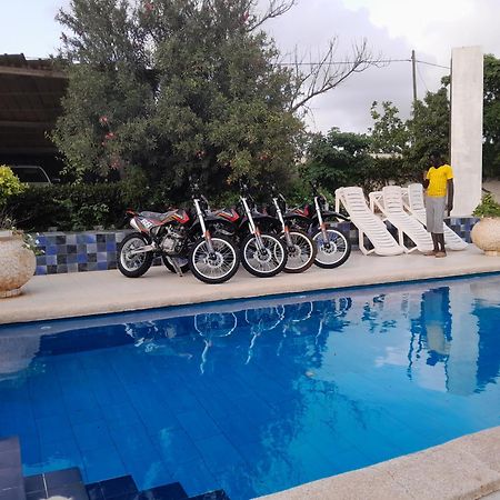 Keur De Pierre Hotel Saly Portudal Ngoại thất bức ảnh